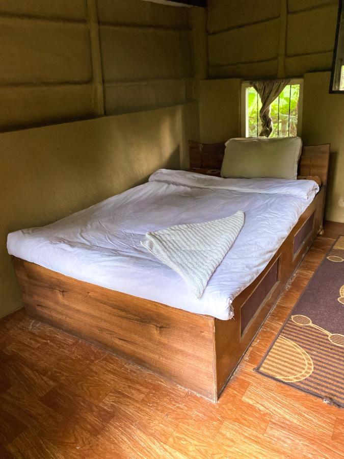 Nature Safari Camp * Chitwan